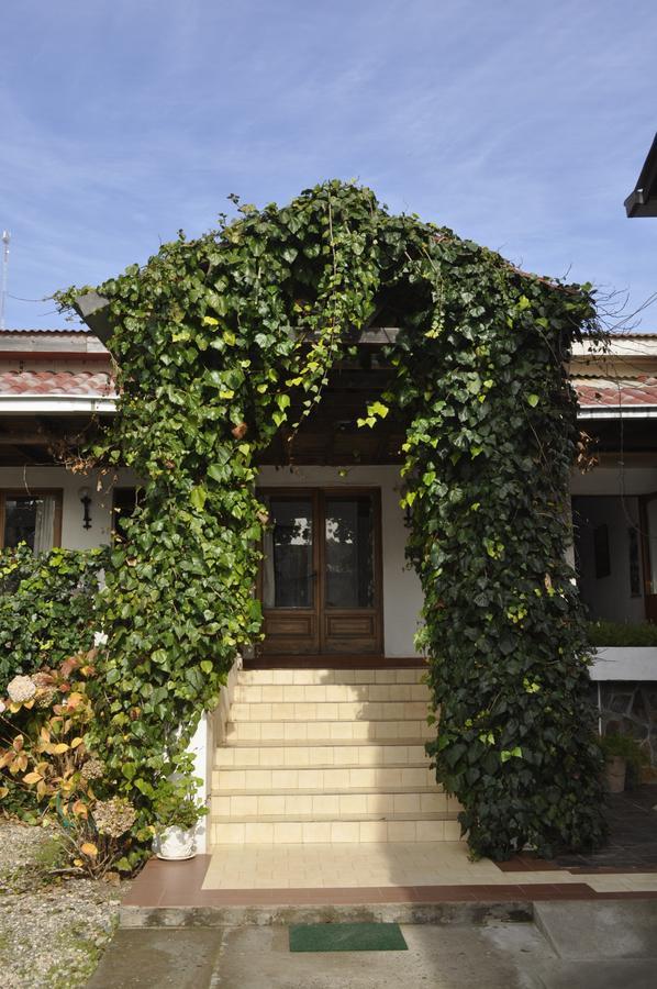 Hosteria Iloca Exterior photo